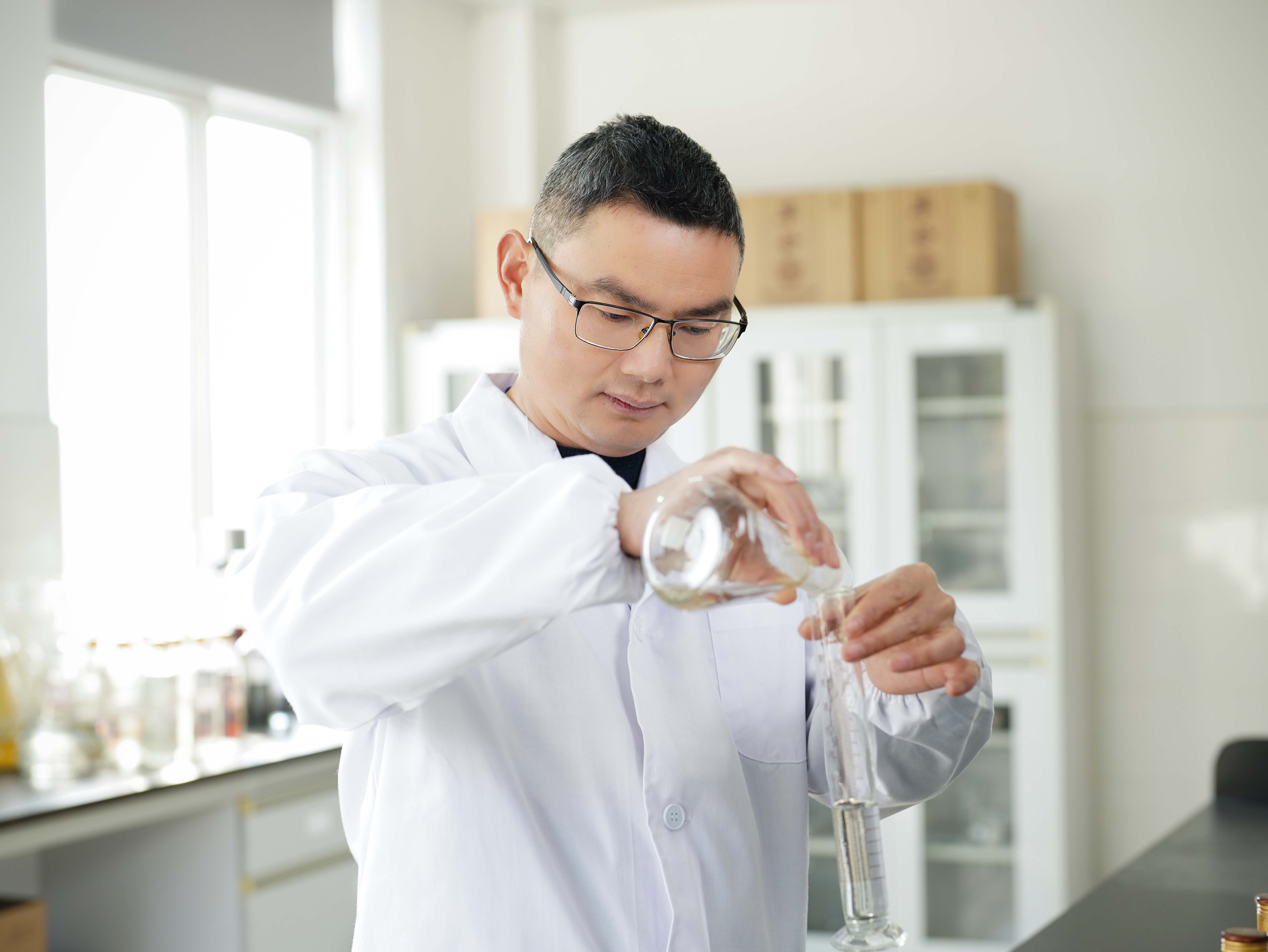 中文字幕乱码亚洲无线三区